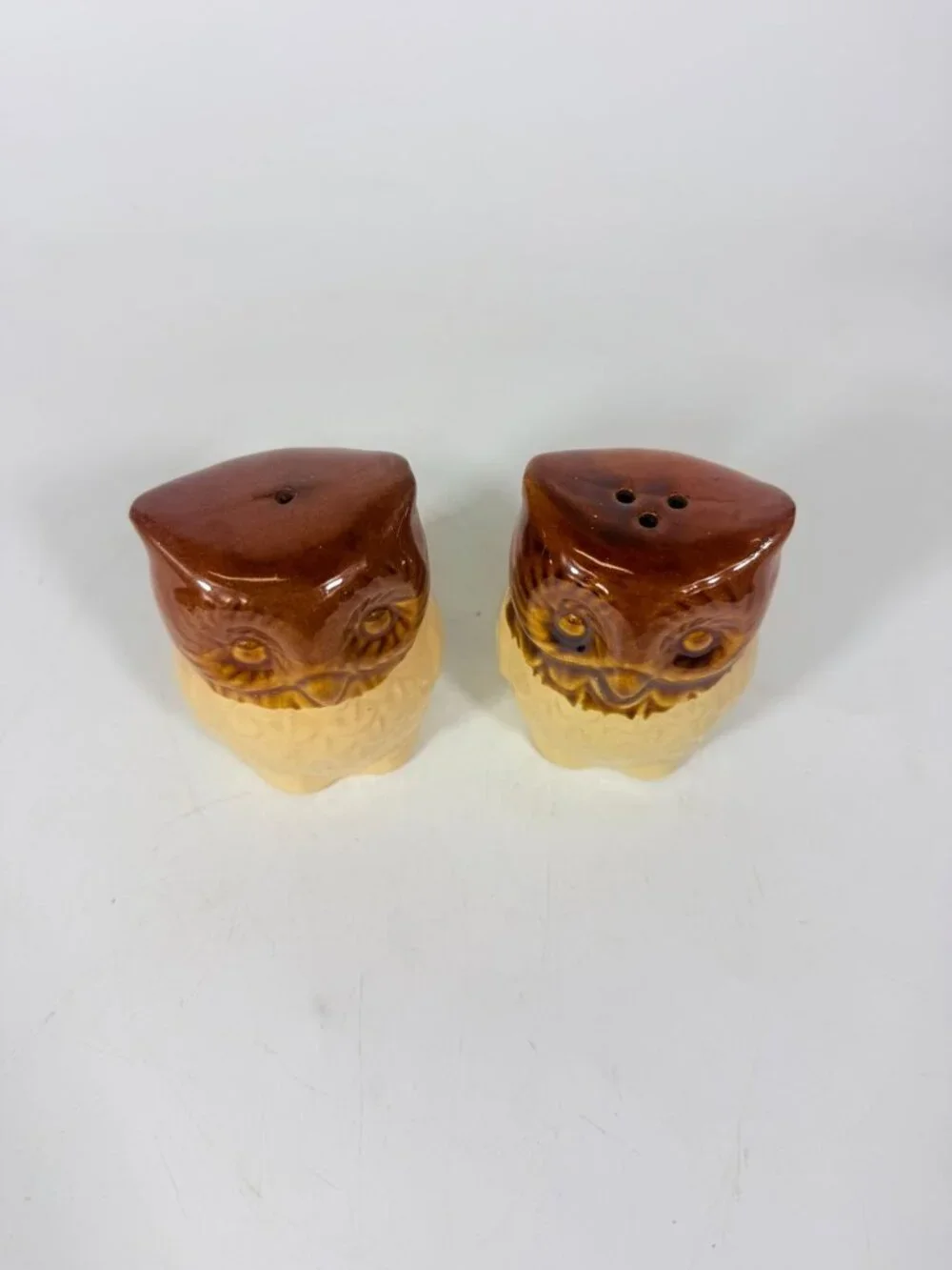 Pottery Owl Salt & Pepper Shakers  Brown Glaze Vintage Kitchenware Retro Collect